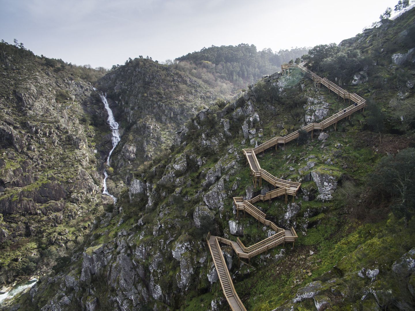 Treppenweg der Paiva Walkways