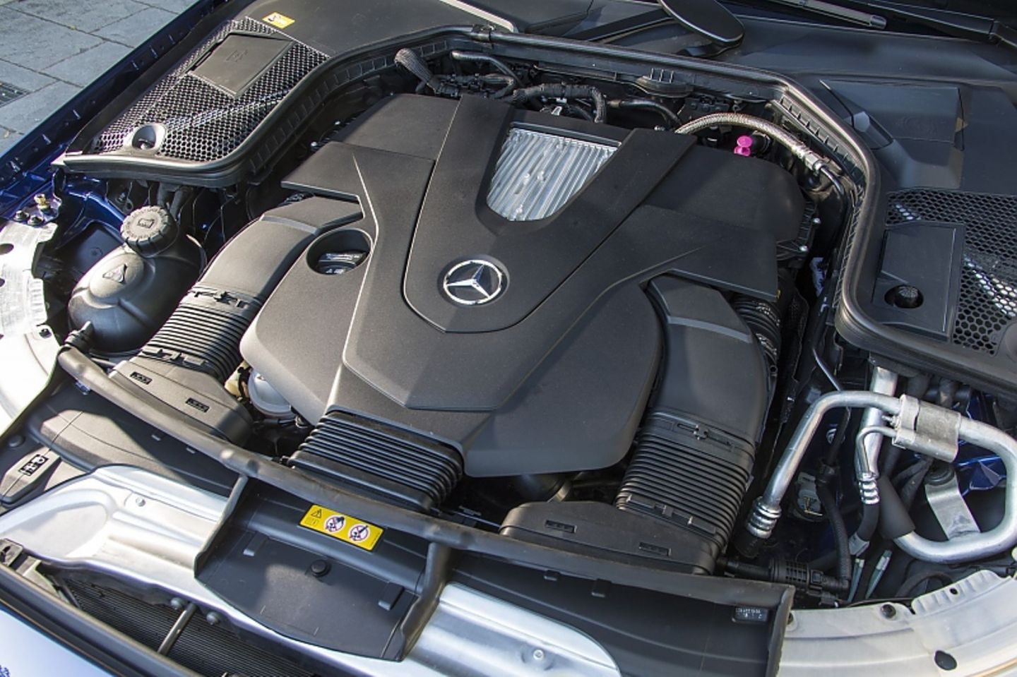 Der Dreiliter-Sechszylinder leistet 245 kW / 333 PS