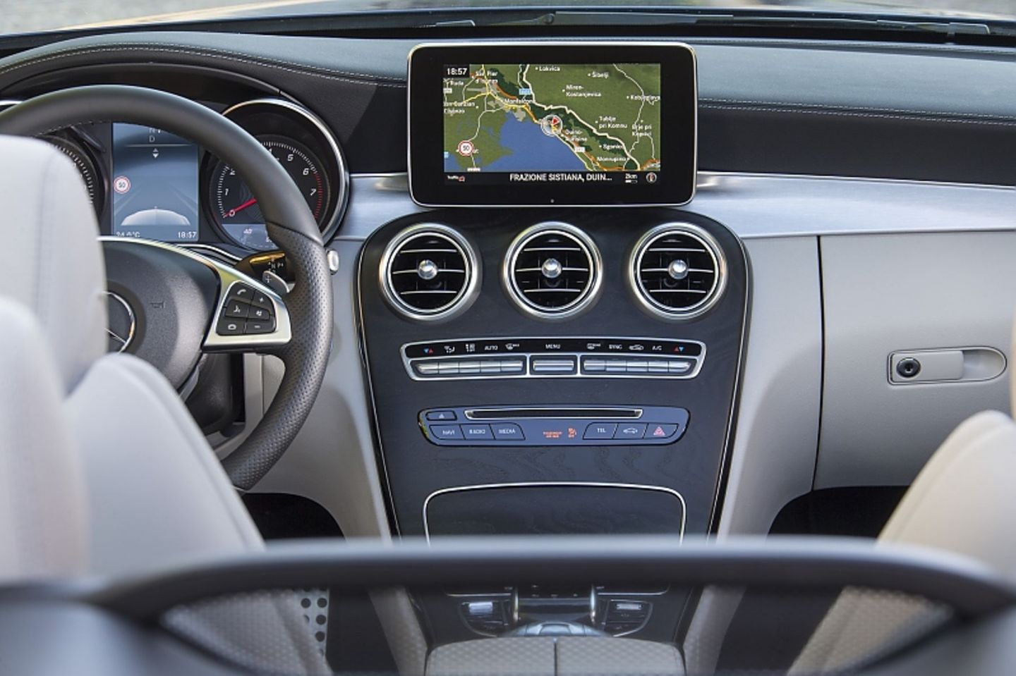 Das Pseudo-iPad stört die Optik
