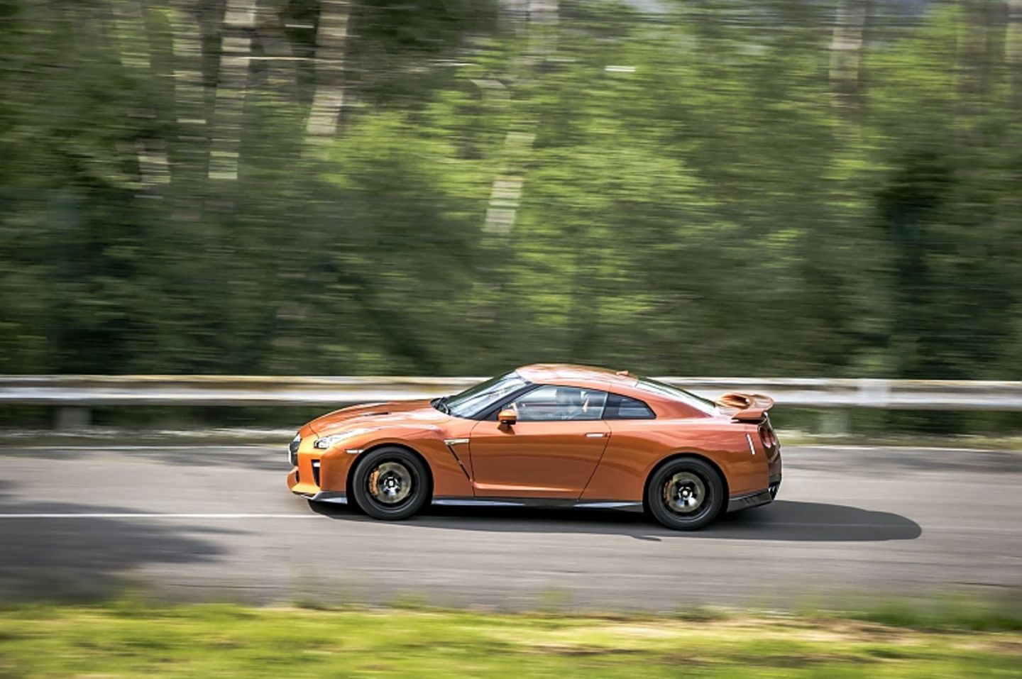 Der Nissan GT R MJ 2017 ist als Gran Turismo konzipiert
