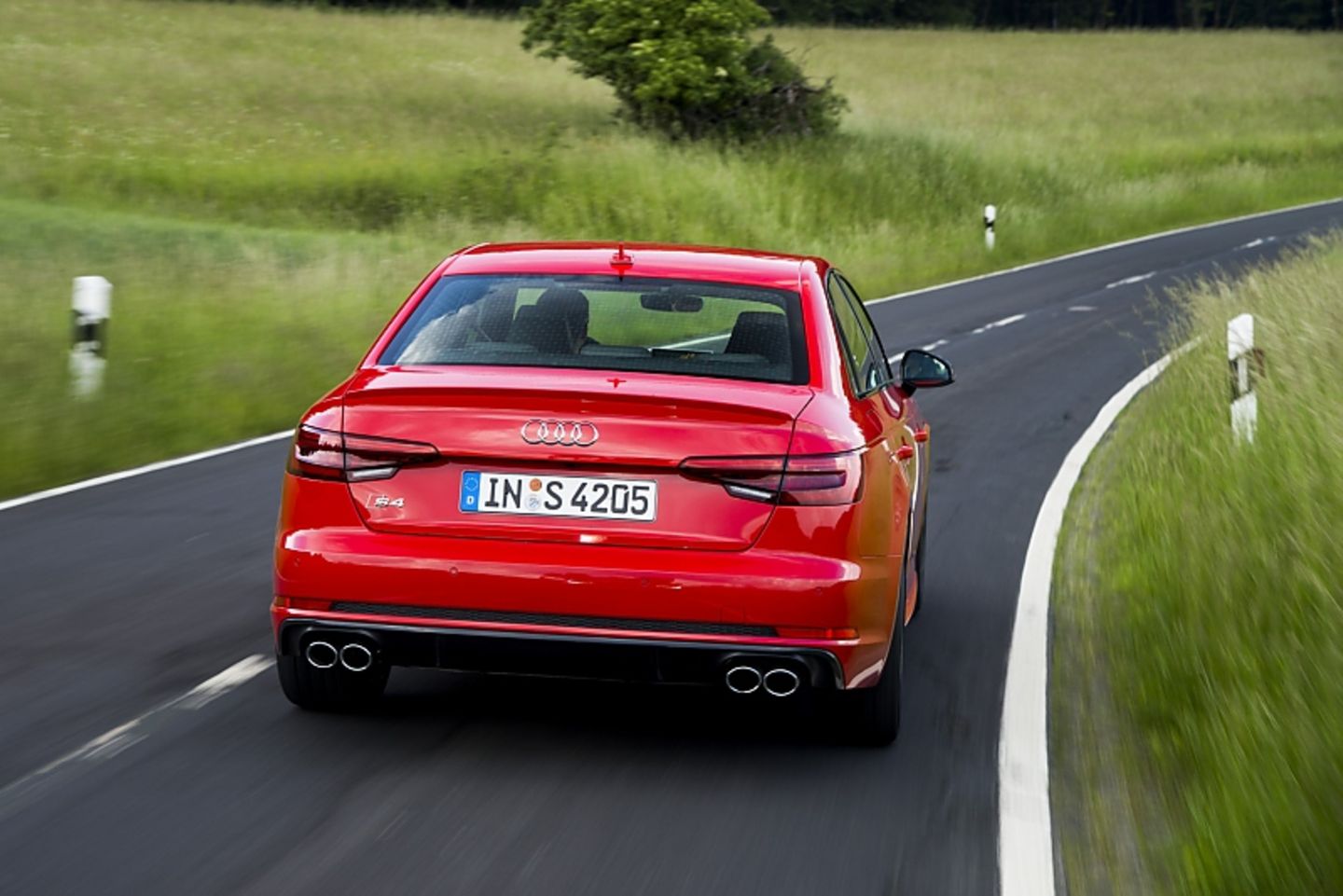 Audi S4