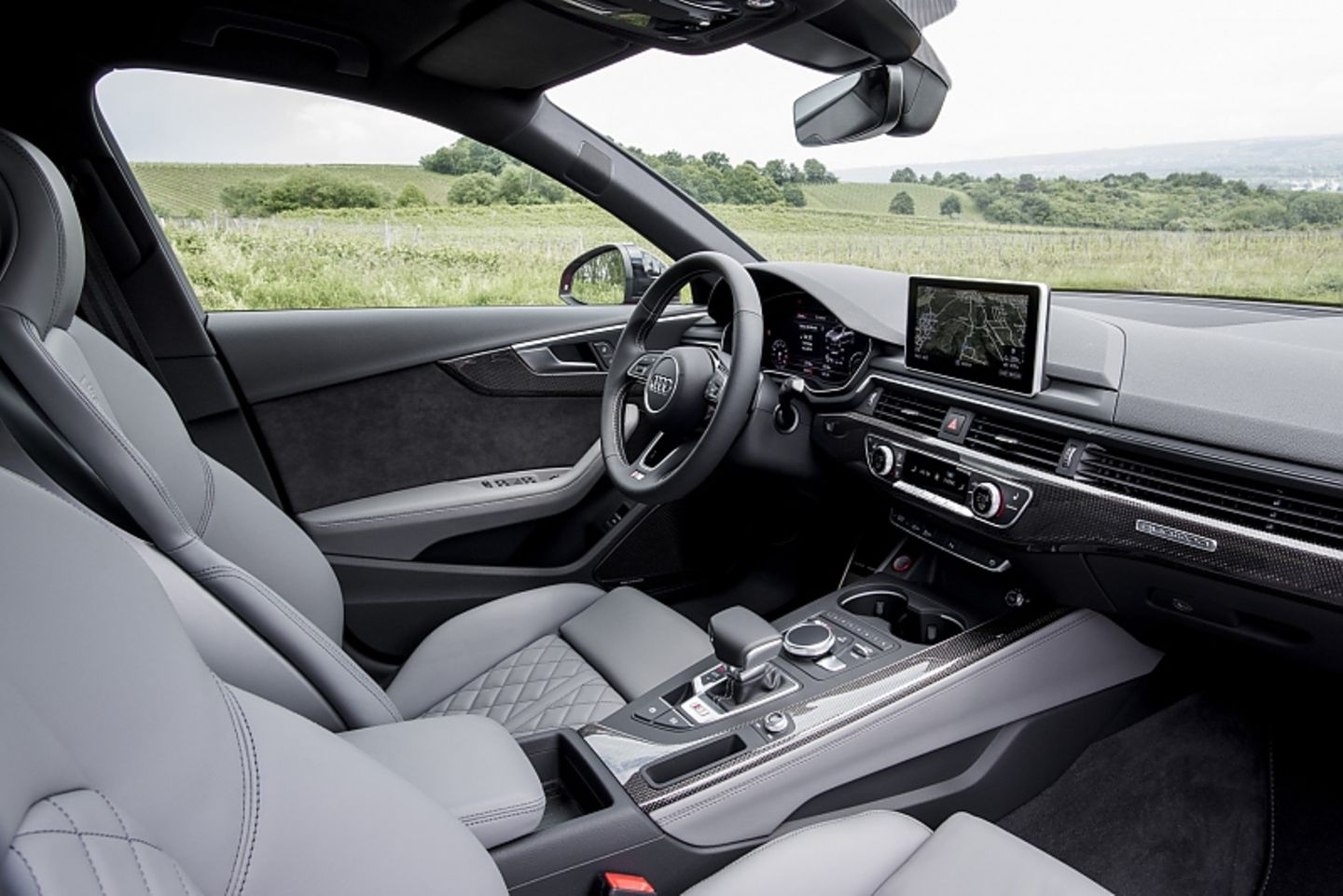 Audi S4
