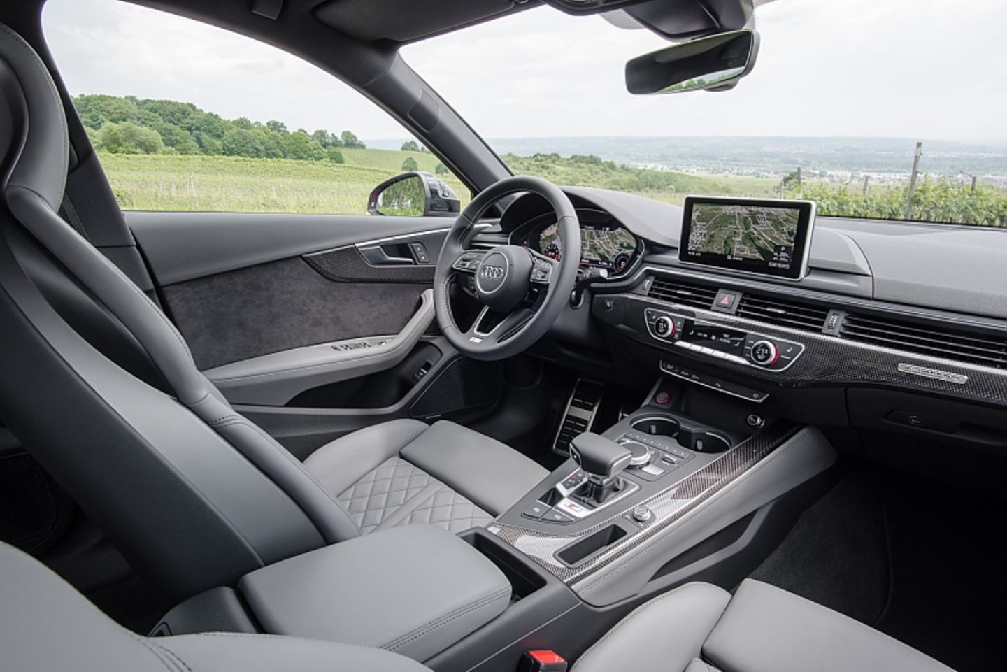 Audi S4