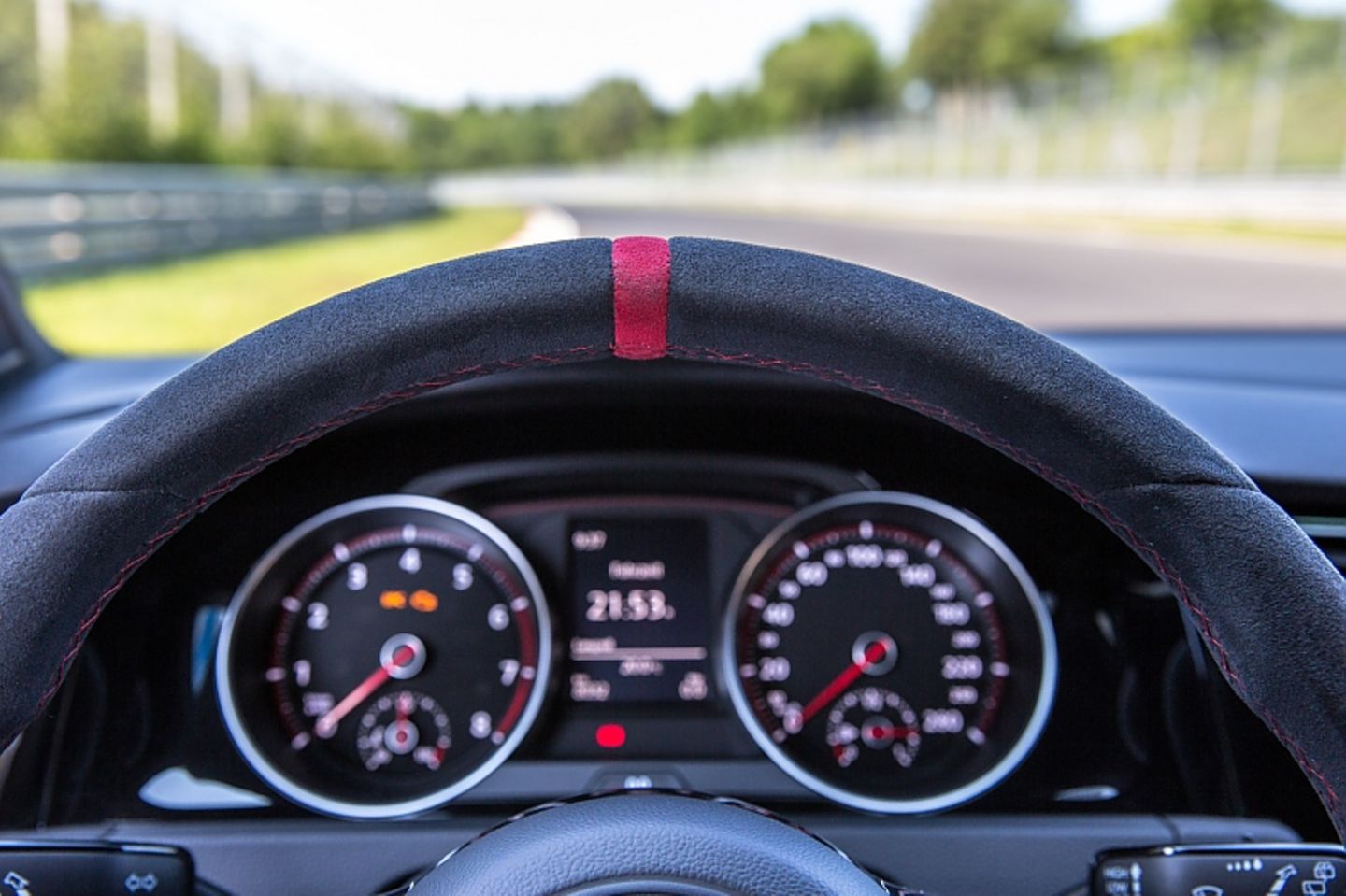 VW Golf GTI Clubsport S