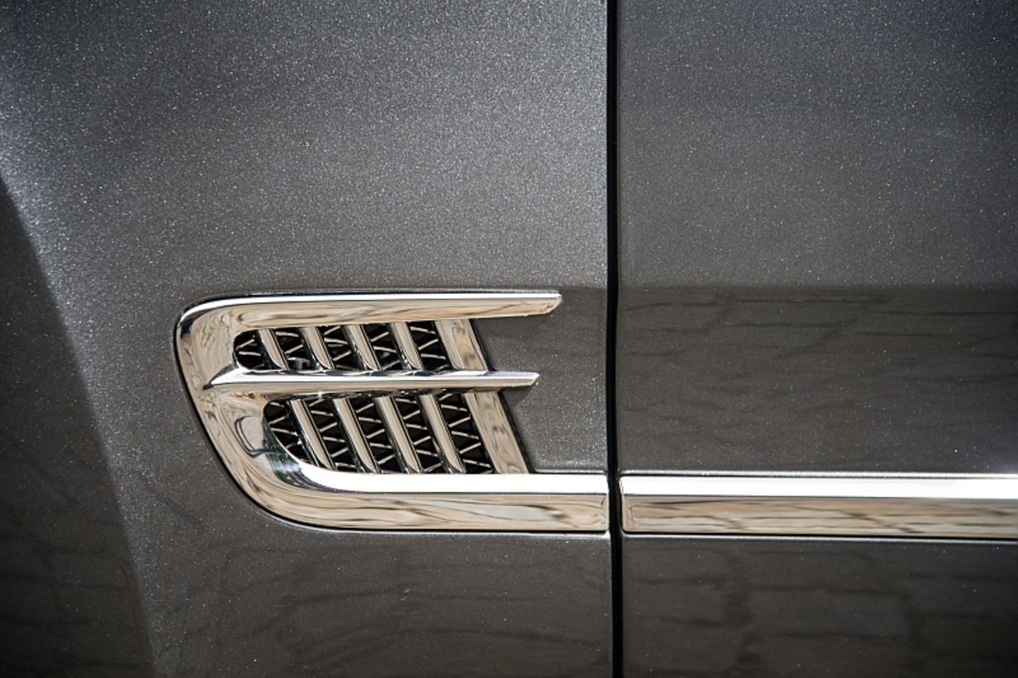 Bentley Mulsanne EWB - überall finden sich die B-Logos