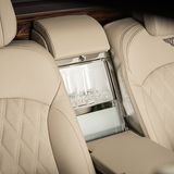 Bentley Mulsanne EWB - natürlich auch mit Kühlschrank