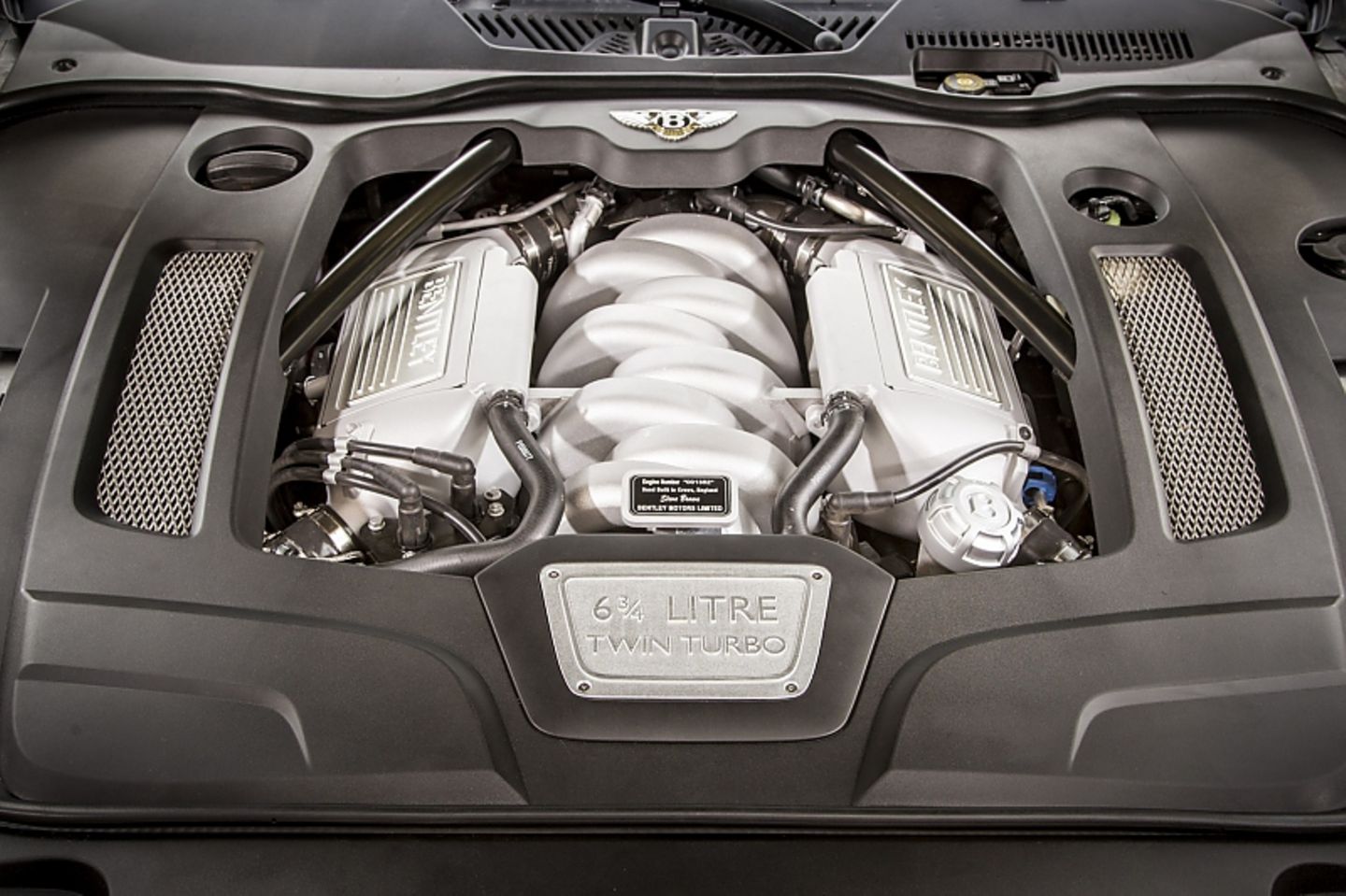 Bentley Mulsanne EWB - 337 kW / 512 PS sorgen für grandiose Fahrleistungen