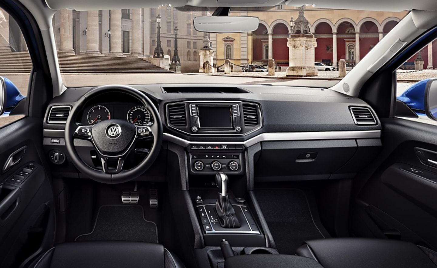 Das neue Armaturenbrett des VW Amarok 3.0 TDI 4motion