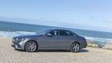 Der Mercedes-Benz E 350 d ist 4,92 Meter lang,...
