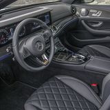 Das Cockpit des Mercedes-Benz E 350 d.