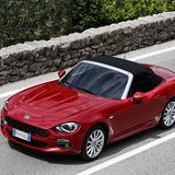 Der Fiat 124 Spider erreicht nach 7,5 Sekunden 100 km/h