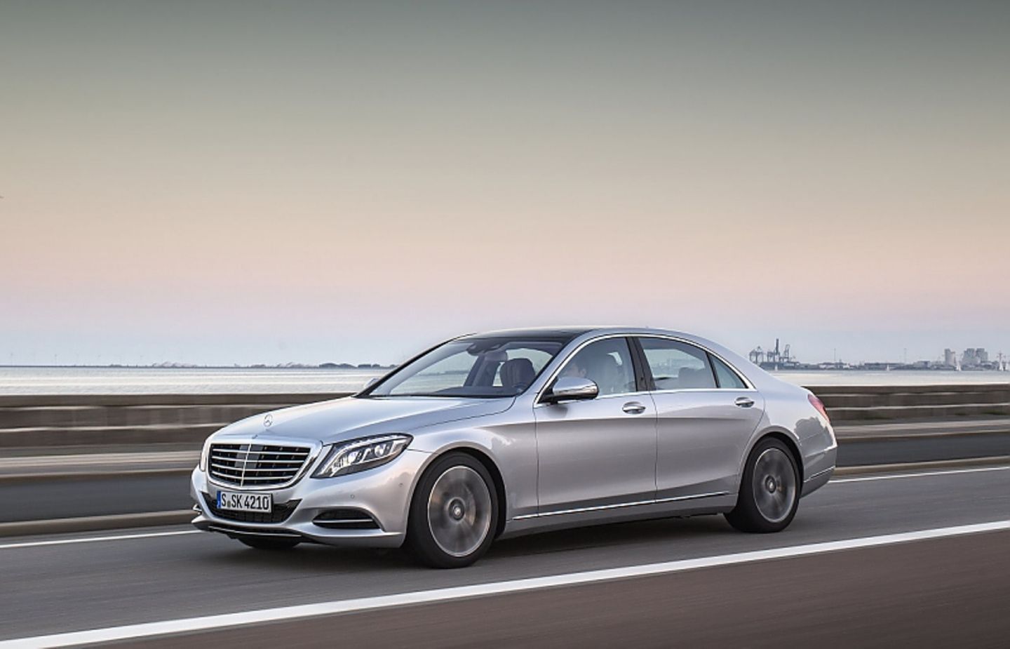 Vergleichstest BMW 730d - Mercedes S 350d