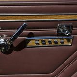 Elektrische Fensterheber gehören zum Luxus-Jeep