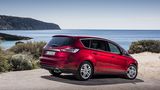 Der Ford S-Max ist 4,80 Meter lang,...