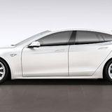 Tesla Model S Modell 2017 - 4,97 Meter lang