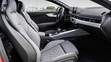 Der Innenraum des Audi A5 2.0 TDI