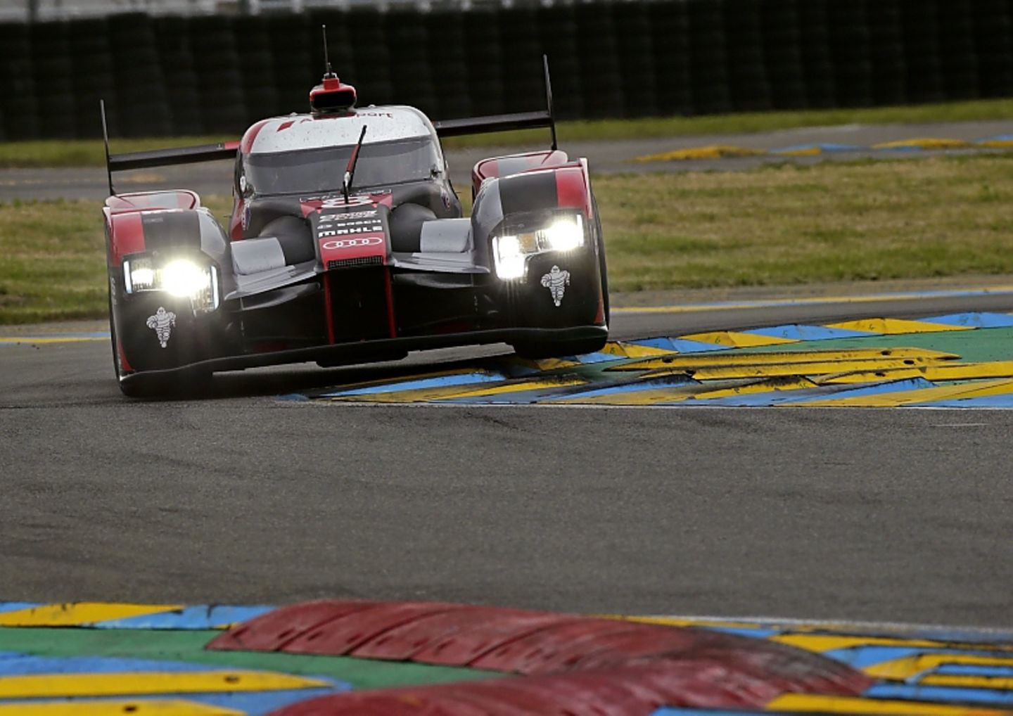 Audi R 18 TDI Le Mans 2016