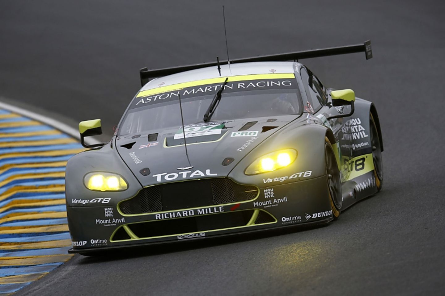Aston Martin GT3