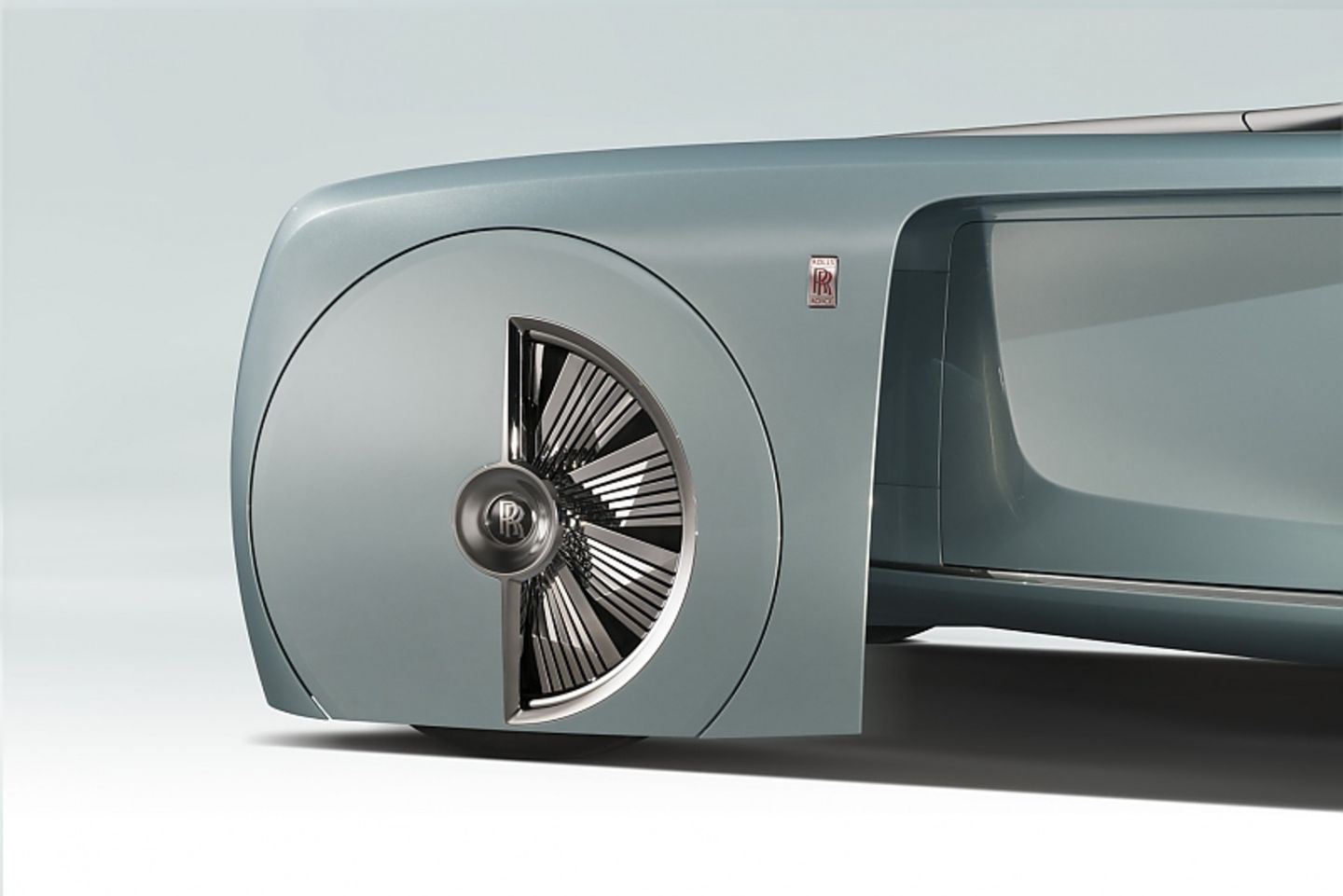 Rolls Royce Vision Next 100