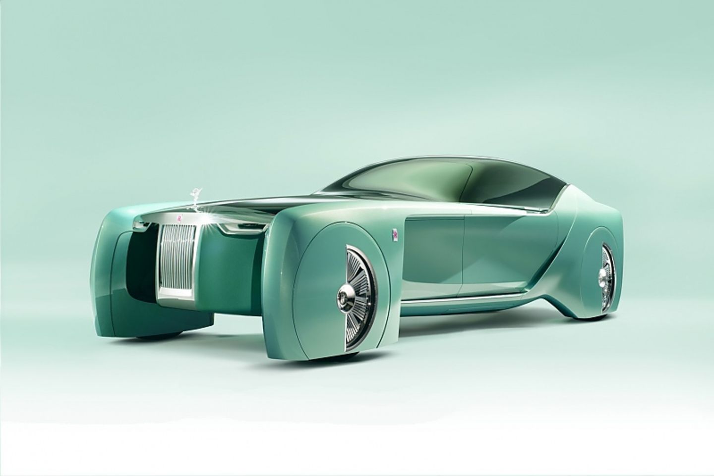 Rolls Royce Vision Next 100