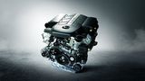 Der Fünfliter-Mercedes-Motors (M 113 E50) hat 306 PS