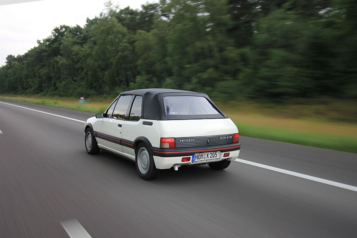 Der 205 CTI von Melanie Hippler stammt aus dem Jahre 1992.