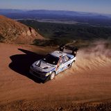 Der Peugeot 405 Turbo 16 von 1989 beim Pikes Peak Bergrennen.