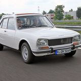 Mit seinem 93 PS starken Reihenvierzylindermotor sind 162 Kilometer pro Stunde möglich.