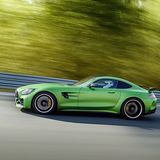 Mercedes AMG GT-R