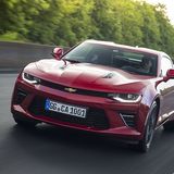 Die Architektur des Chevrolet Camaro Coupé stammt vom Cadillac CTS / ATS