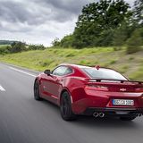 Der Kofferraum ist üppig