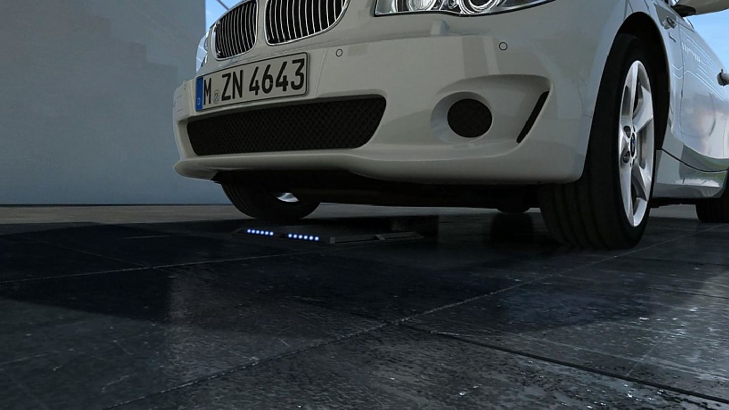 induktives Laden bei BMW