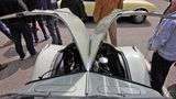 Die Motorhaube des Peugeot 402 Eclipse ist äußerst sehenswert.