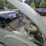 Hier muss das einteilige Stahldach herein.