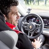 Patrick Dempsey im neuen Porsche Panamera.