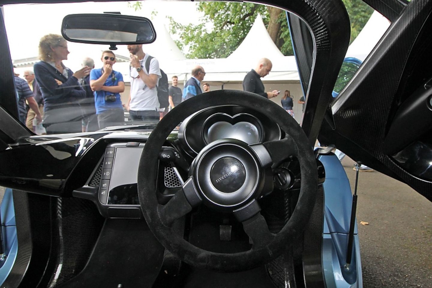 Das Cockpit des Riversimple Rasa.