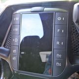 Eine Klimaanlage gibt es nicht - nur eine Heizung.