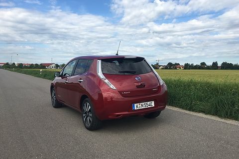 Nissan Leaf Jahrgang 2016 - optisch gewohnt zurückhaltend