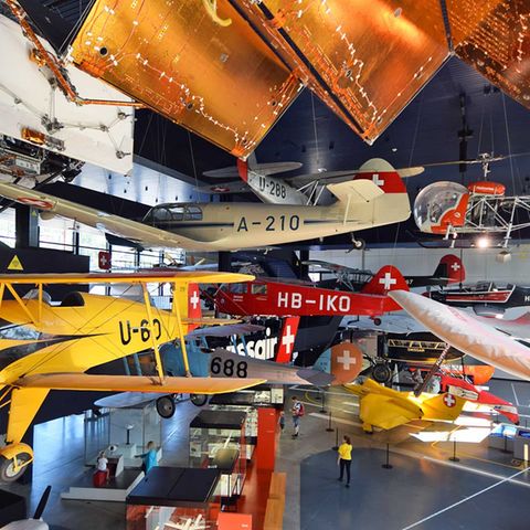 Luft- und Raumfahrthalle im Verkehrshaus der Schweiz in Luzern