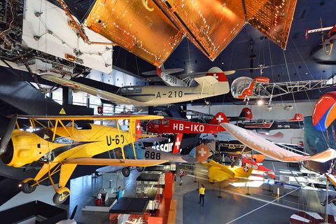 Luft- und Raumfahrthalle im Verkehrshaus der Schweiz in Luzern