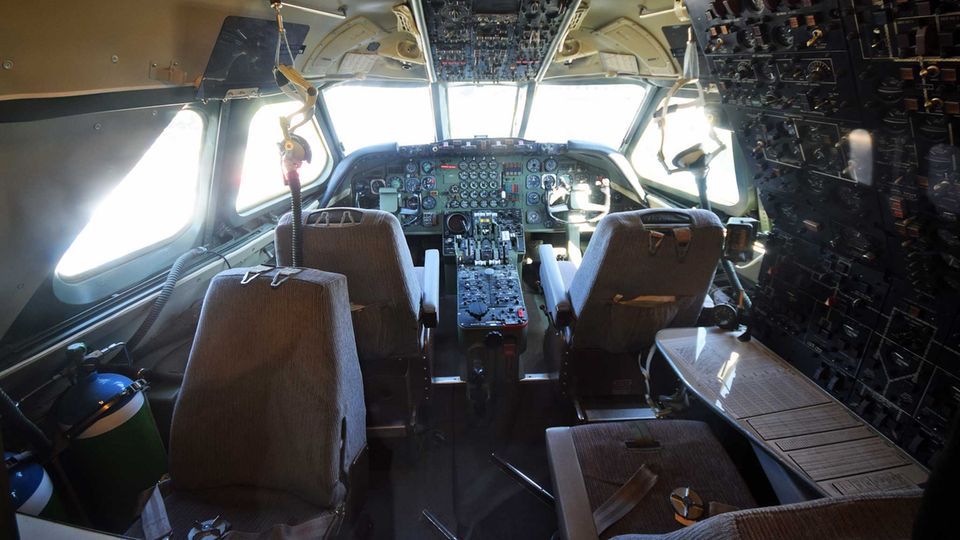 Cockpit der Convair CV-990 Cockpit der Convair CV-990