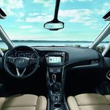 Die Dreiecksfenster vorne helfen bei der Übersichtlichkeit