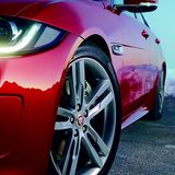 Jaguar XE S - sieht sportlich aus
