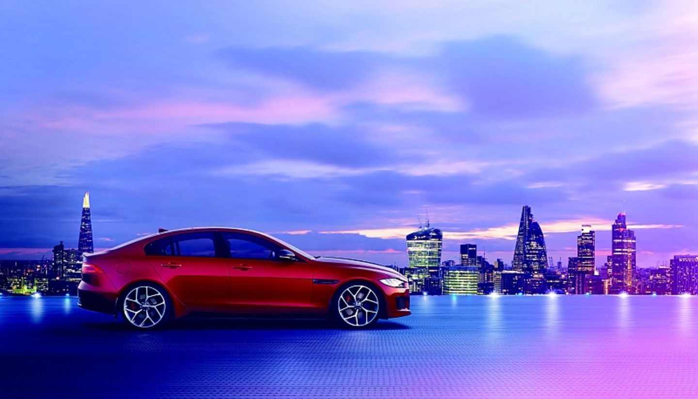 Jaguar XE S
