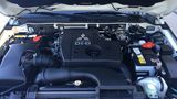 Der Vierzylinder im Mitsubishi Pajero 3.2 Di-D leistet 140 kW / 190 PS und 441 Nm