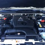 Der Vierzylinder im Mitsubishi Pajero 3.2 Di-D leistet 140 kW / 190 PS und 441 Nm