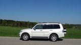 Mitsubishi Pajero 3.2 Di-D - Platz für bis zu sieben Personen