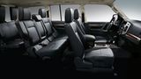 Mitsubishi Pajero 3.2 Di-D - sieben Erwachsene können ggf. mit