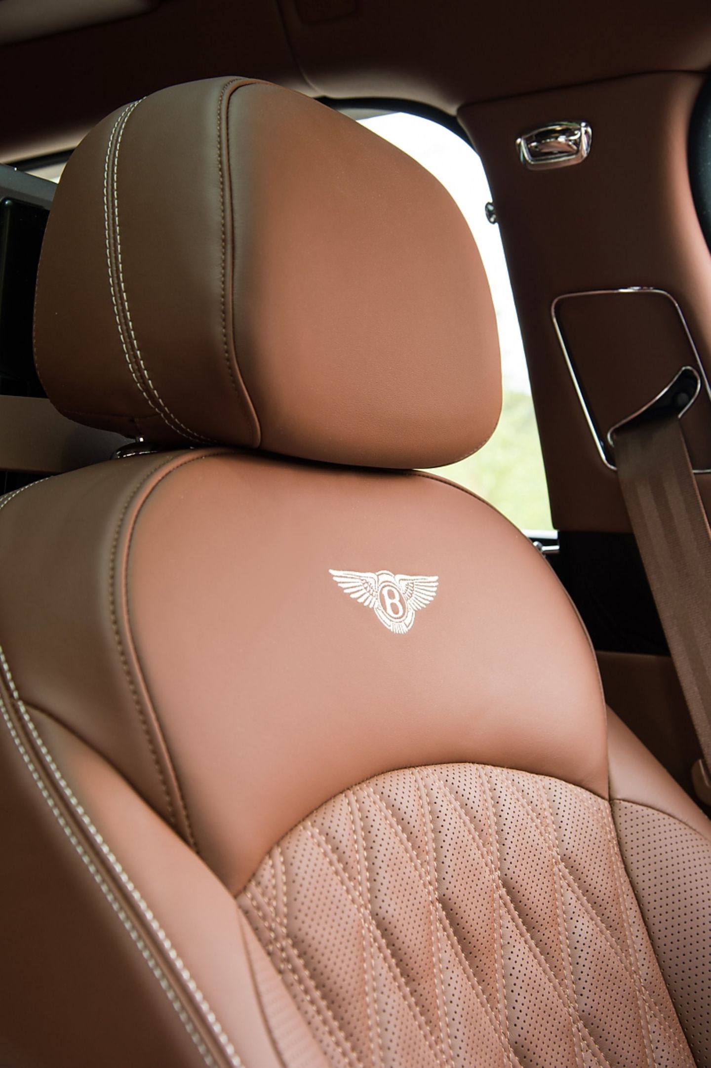Bentley Mulsanne Speed - zahllose Individualisierungen im Innenraum