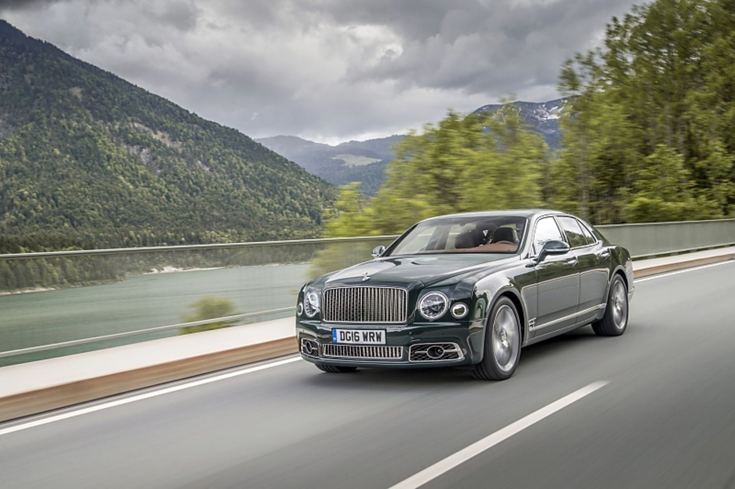 Bentley Mulsanne Speed - 0 auf Tempo 100 in unter fünf Sekunden